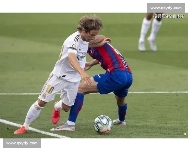 蓝鹰死磕蓝黑军团强强对话决定意甲争冠走势之战焦点大战全景解析